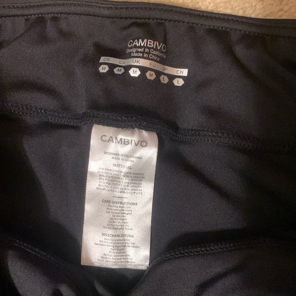 Yoga pants w/back pockets - Picture 4 of 6